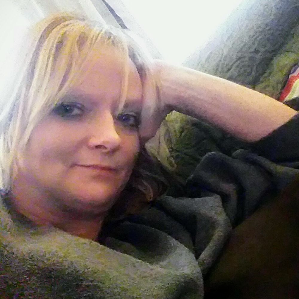 Meet your Posher, Monica